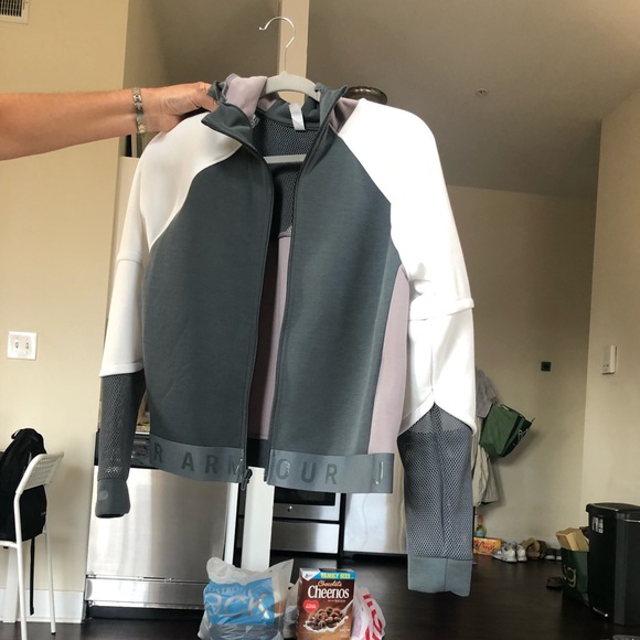 Under armour warmup jacket - Picture 1 of 3